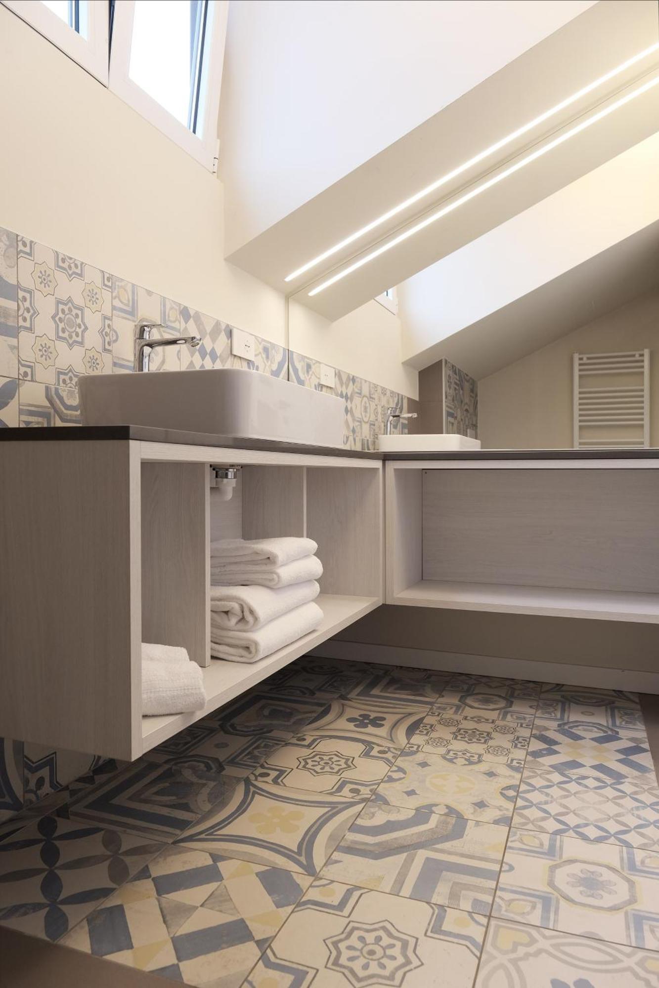 Apartamento Comecasa 10 Minutes Walk From Duomo 2 Bedroom Milão